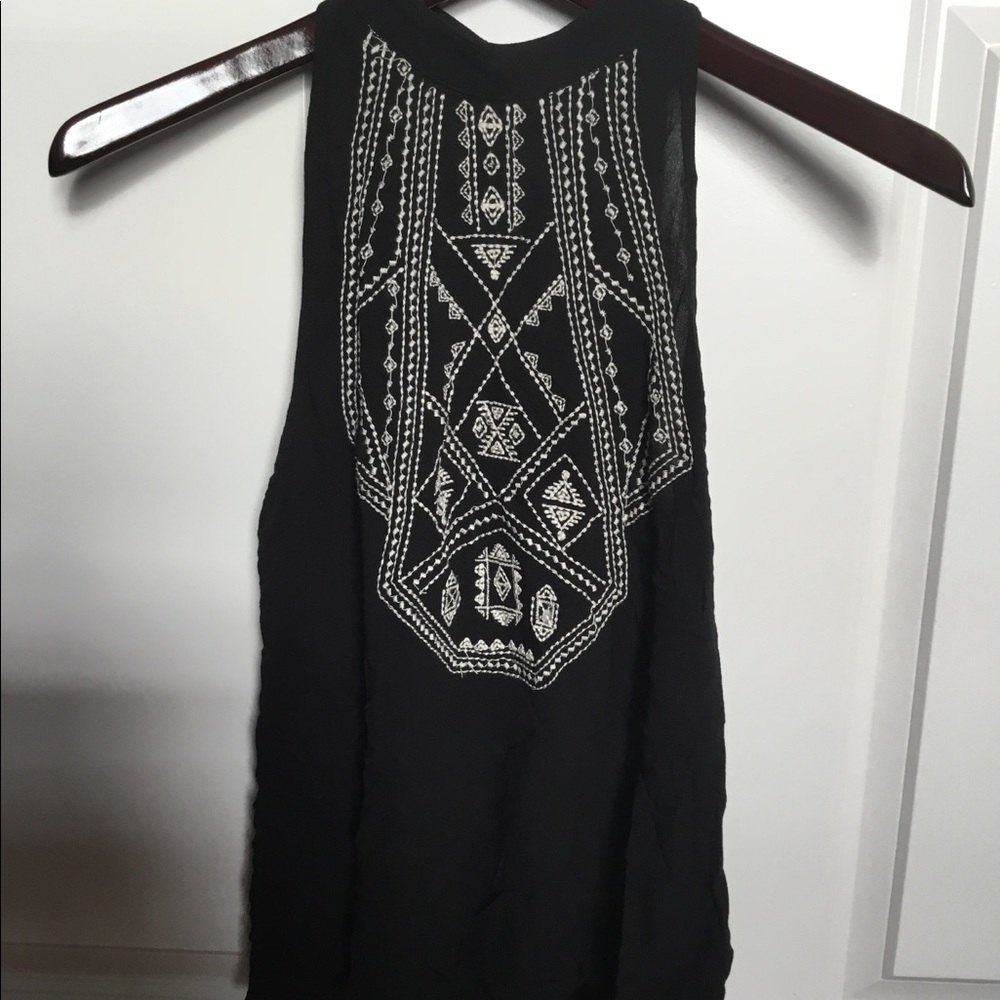 Maurices Tank
